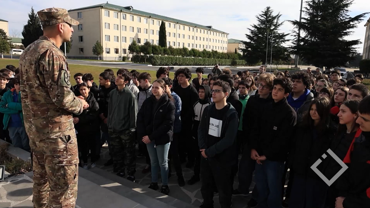 პროექტი „ერთი დღე ჯარში“