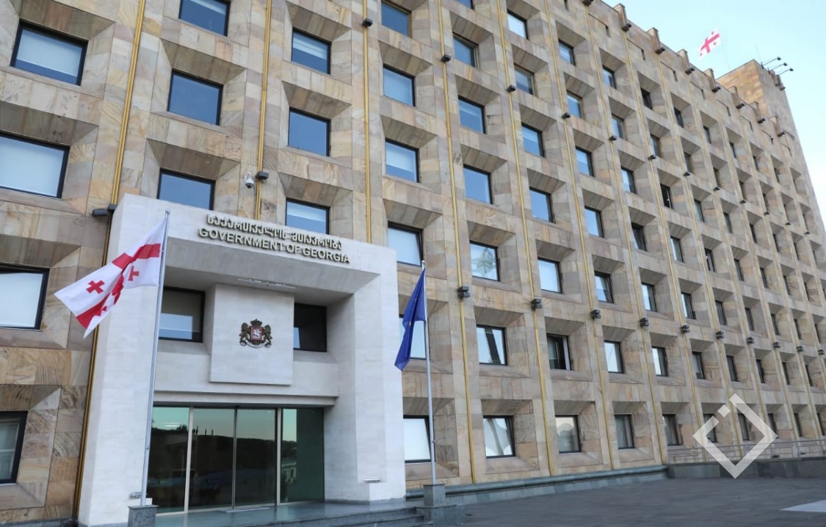 მთავრობის განკარგულებით, ოზურგეთის მუნიციპალიტეტში დიდთოვლობით გამოწვეული ნგრევის შედეგად გარდაცვლილი პირის ოჯახს, ერთჯერადი ფულადი დახმარების სახით, 20 000 ლარი გადაეცემა