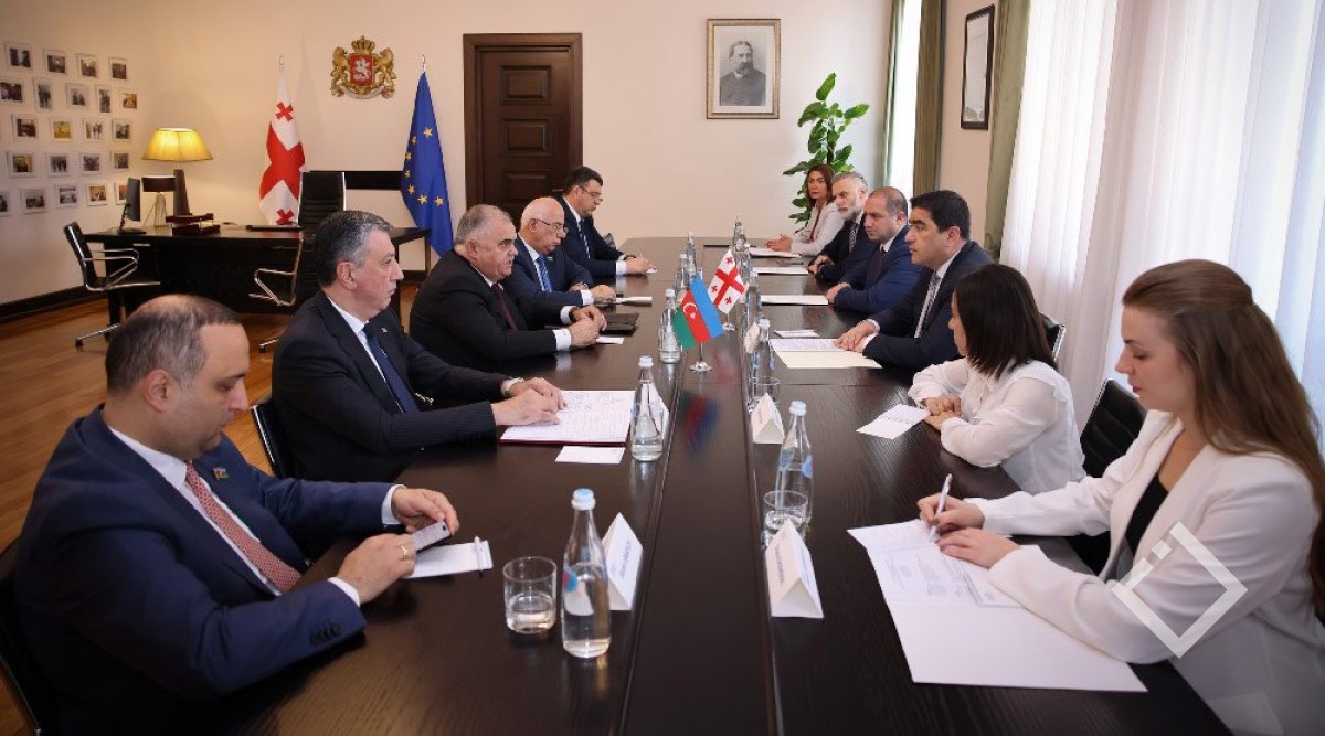 შალვა პაპუაშვილი აზერბაიჯანის მილი მეჯლისის დელეგაციას შეხვდა