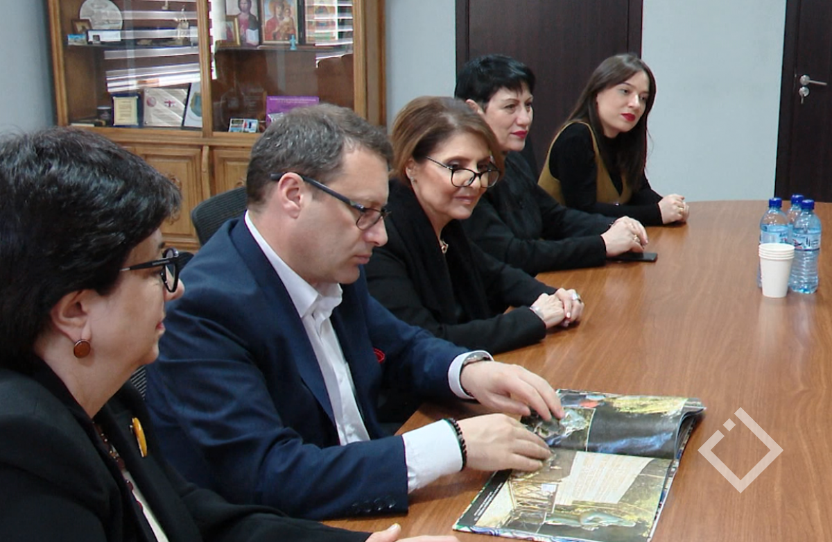 კულტურის მინისტრის შეხვედრა ხელვაჩაურის მუნიციპალიტეტში