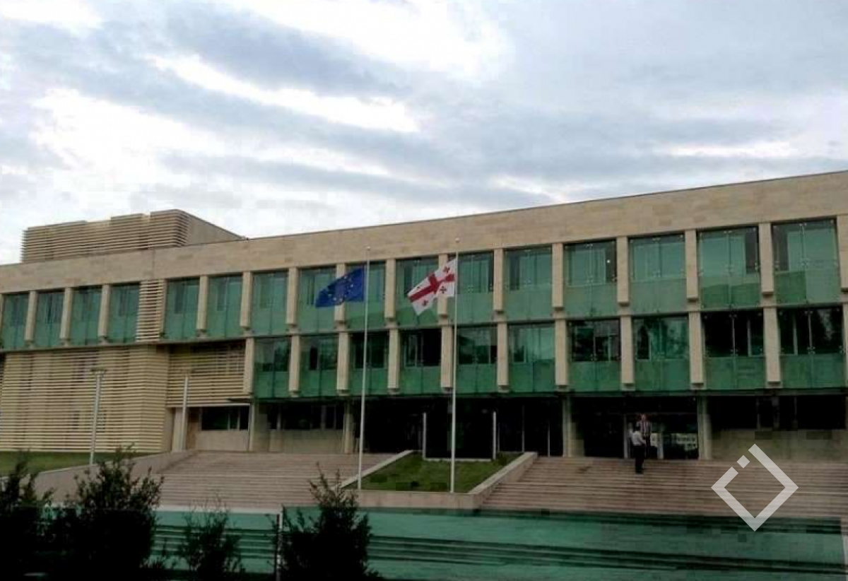 გამოძიებით დადგინდა, რომ „ბრომობენზილ ციანიდი“, იგივე „კამიტი“ საქართველოს შინაგან საქმეთა სამინისტროს არასოდეს შეუძენია - სუს-ი