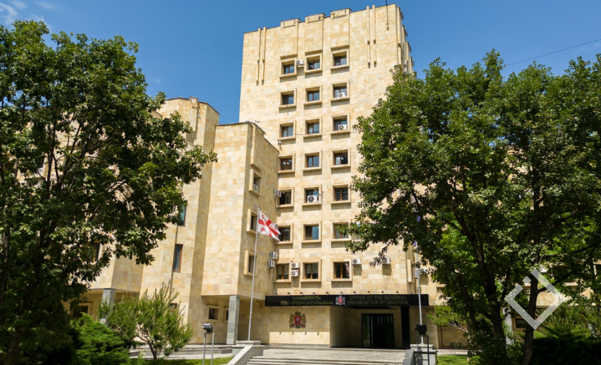 პროკურატურამ დიდი ოდენობით თანხის თაღლითურად დაუფლების და უკანონო შემოსავლის ლეგალიზაციის ფაქტებზე სისხლისსამართლებრივი დევნა დაიწყო