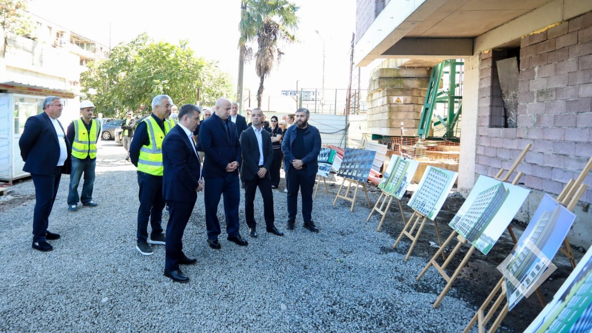 ,,ბათუმი ავარიული სახლების გარეშე“ პროგრამის ფარგლებში სამუშაოები სამ ლოკაციაზე აქტიურად მიმდინარეობს