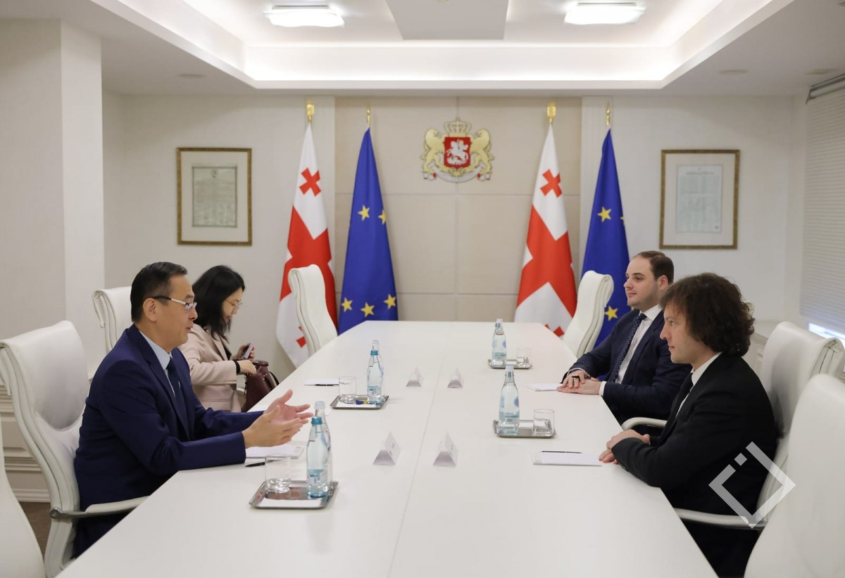 პრემიერ-მინისტრი ჩინეთის სახალხო რესპუბლიკის ელჩს საქართველოში ჭოუ ციენს შეხვდა