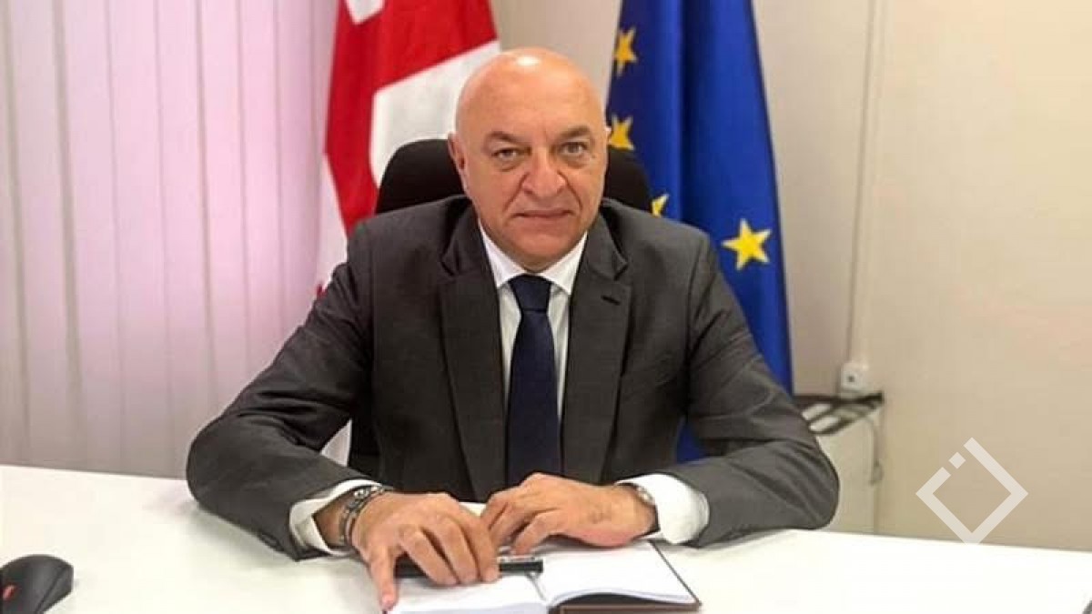 ალექსი ახვლედიანს სასამართლომ აღკვეთის ღონისძიების სახით 30 000-ლარიანი გირაო შეუფარდა და სასამართლო დარბაზიდან გათავისუფლდა