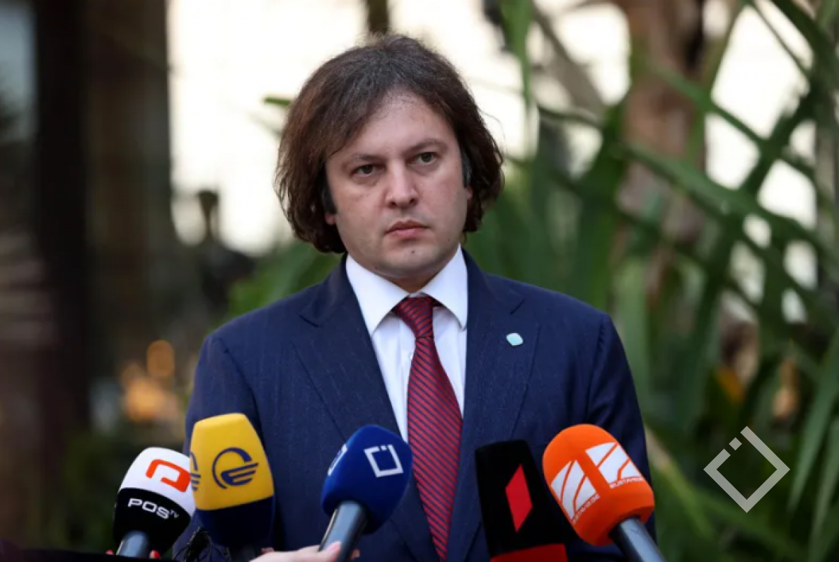 მსოფლიოში პირველი პრეცედენტია, როდესაც ოპოზიციონერი შიმშილობს და მოთხოვნებს უყენებს ოპოზიციას - ასეთი რამ, მგონი, კაცობრიობის ისტორიას არ ახსოვს - პრემიერი