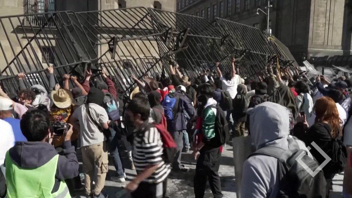 შეტაკებები მეხიკოში ანტისამთავრობო საპროტესტო აქციაზე