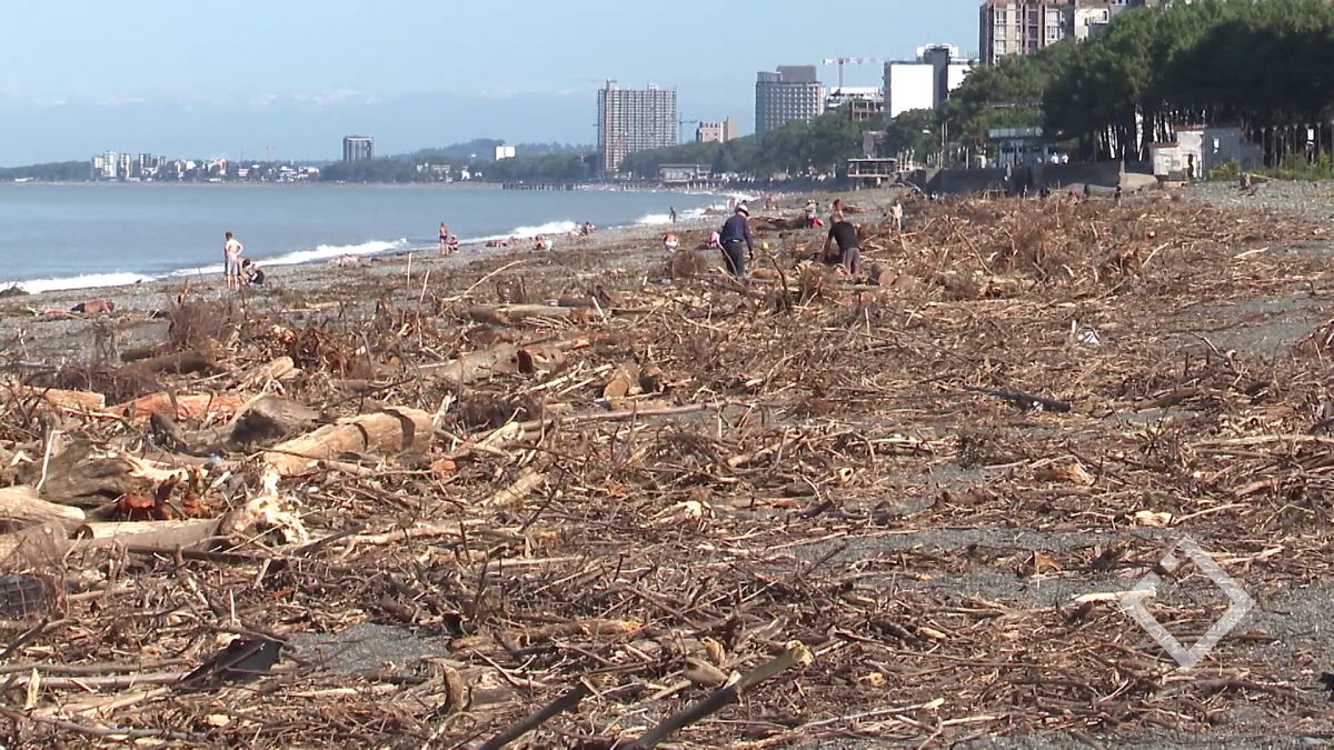 სტიქიის შედეგები ქობულეთში 