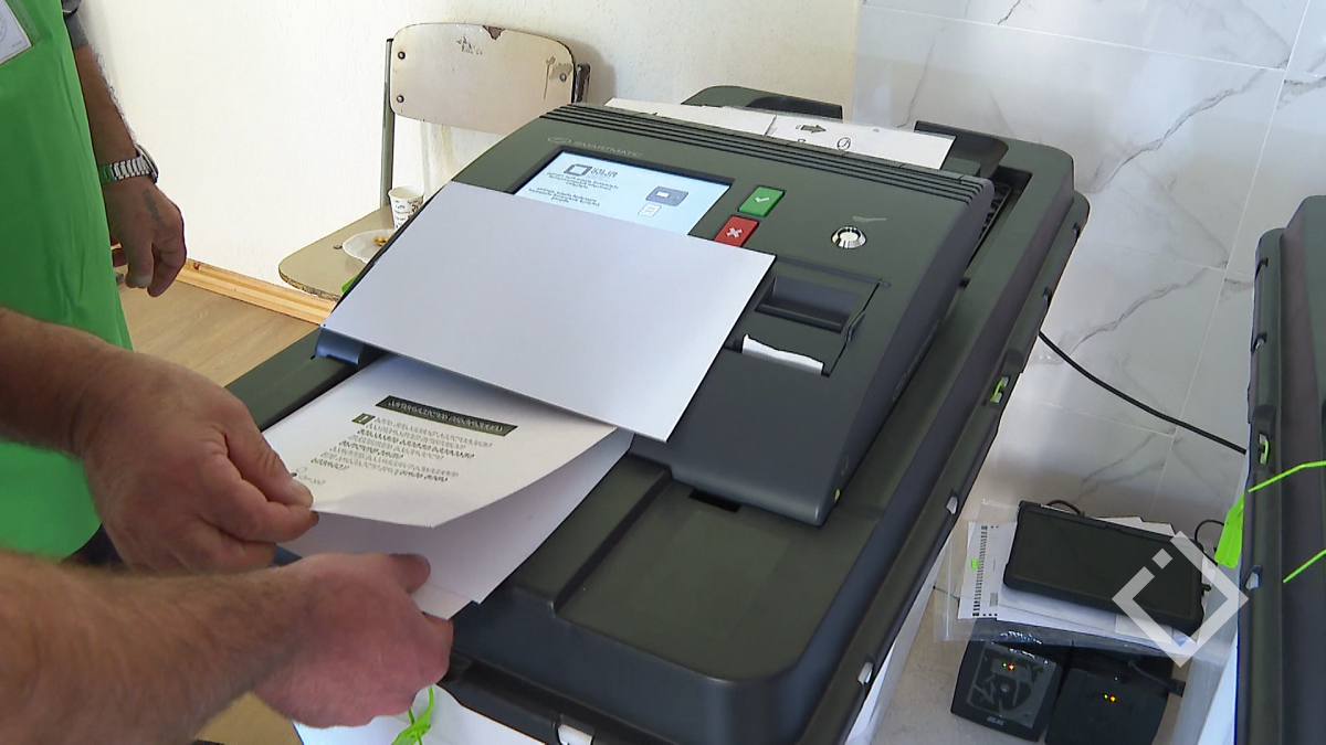 საოლქო საარჩევნო კომისიებში საჩივრების წარდგენის ვადა დღეს იწურება