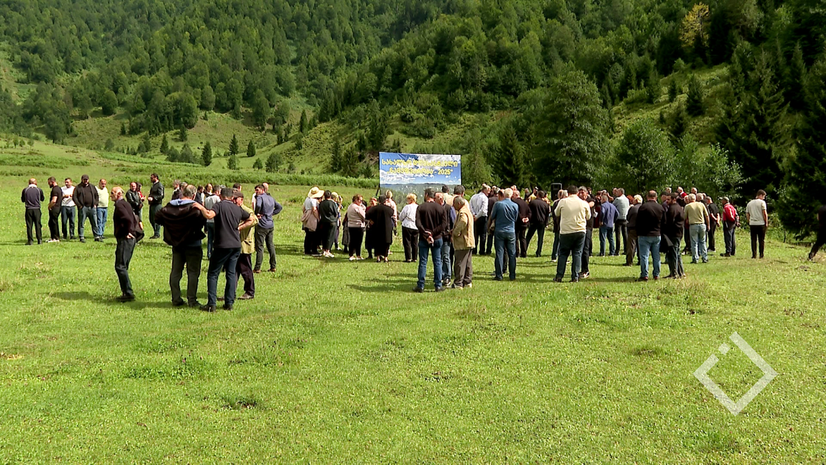 სახალხო დღესასწაული ქედაში