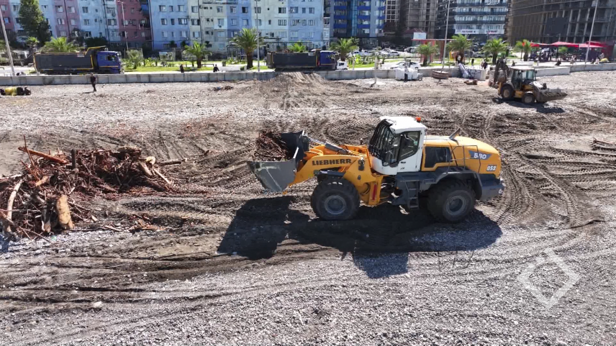 ბათუმის სანაპირო ზოლის დასუფთავება